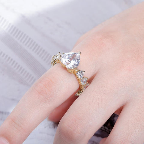 Diamond Heart Band Cocktail Ring